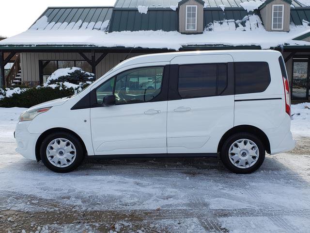 Used 2016 Ford Transit Connect XLT image 2