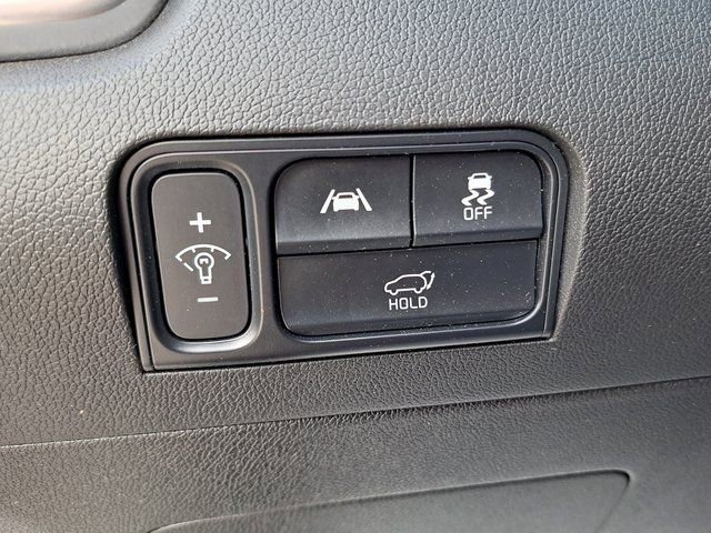 Used 2023 Kia Sorento SX image 13