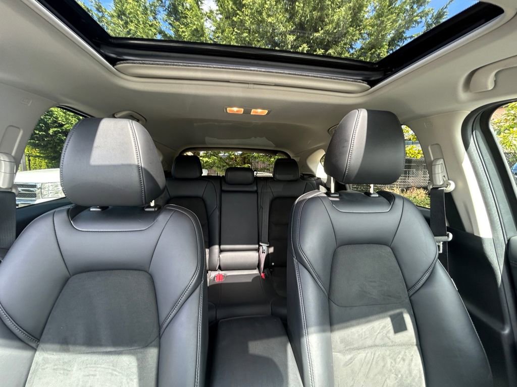 Used 2019 MAZDA CX-5 Touring image 27