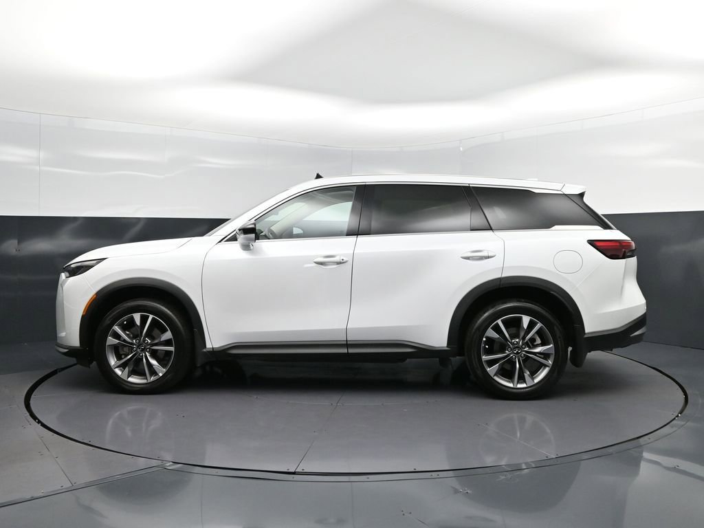 Used 2026 INFINITI QX60 Pure w/ Cargo Package image 4