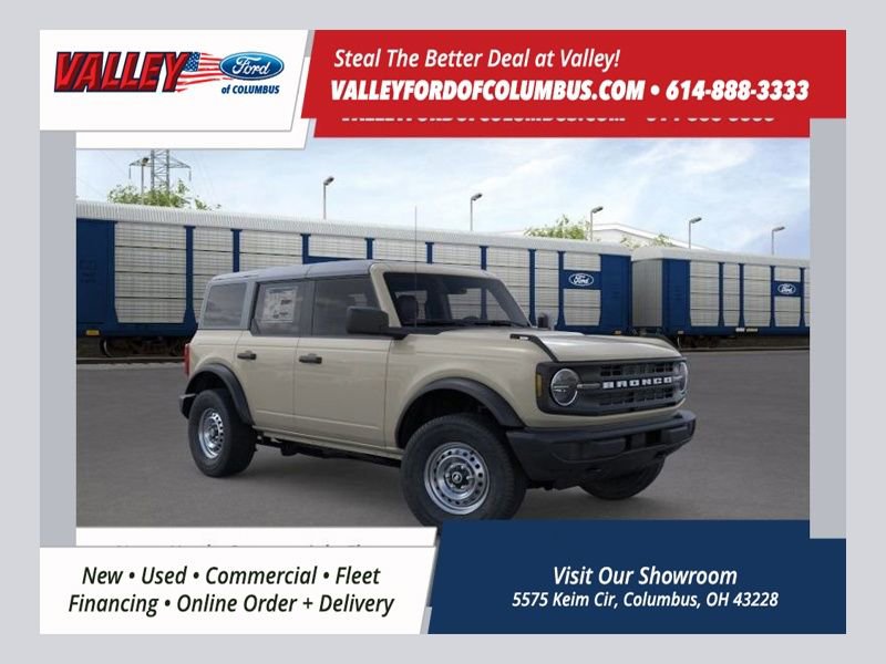 New 2025 Ford Bronco Base image 1