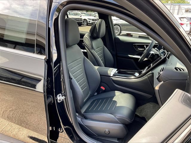 Used 2026 Mercedes-Benz GLC 300 4MATIC image 31