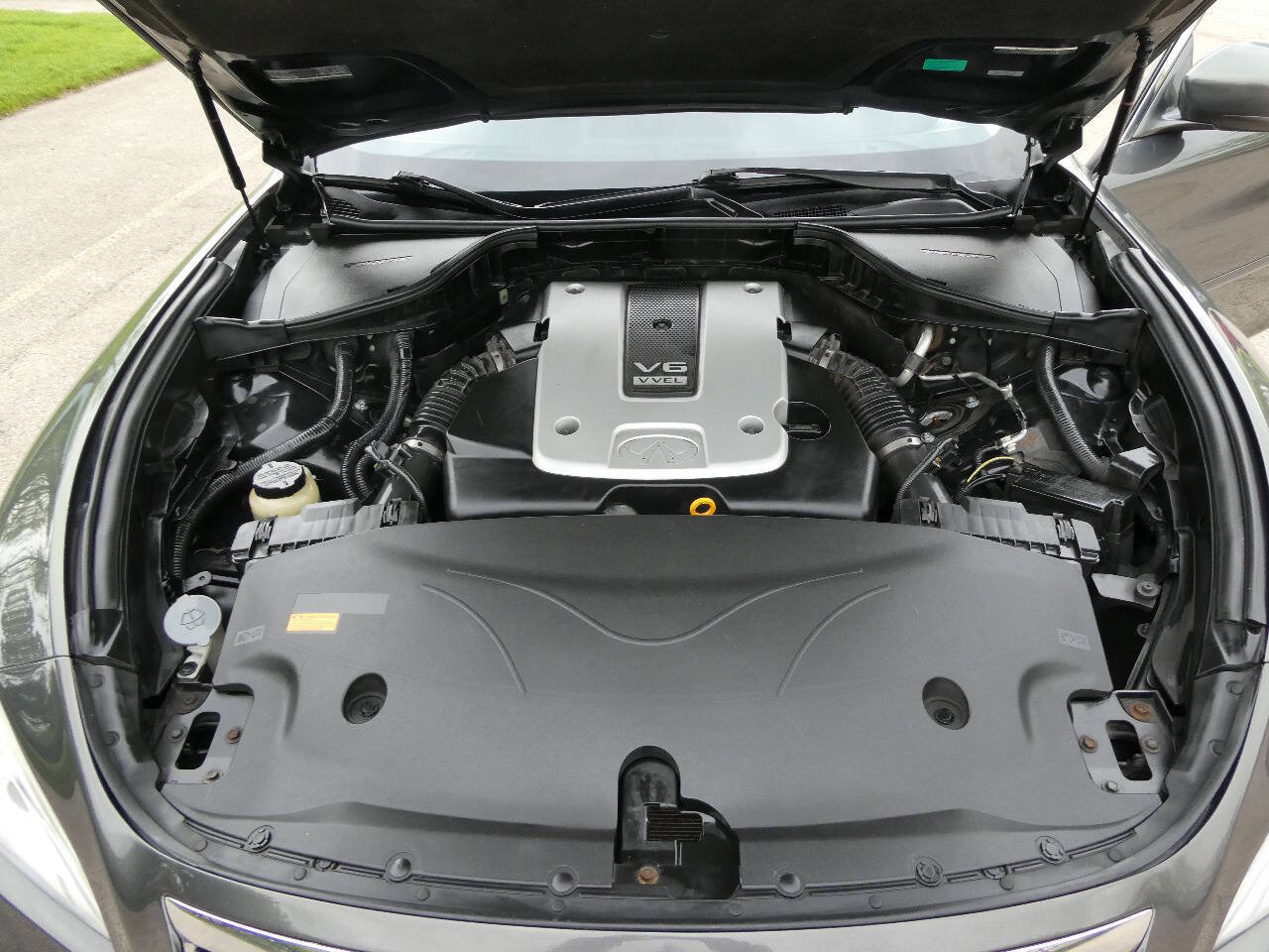 Used 2012 INFINITI M37 x w/ Premium Pkg AWD/4WD image 31