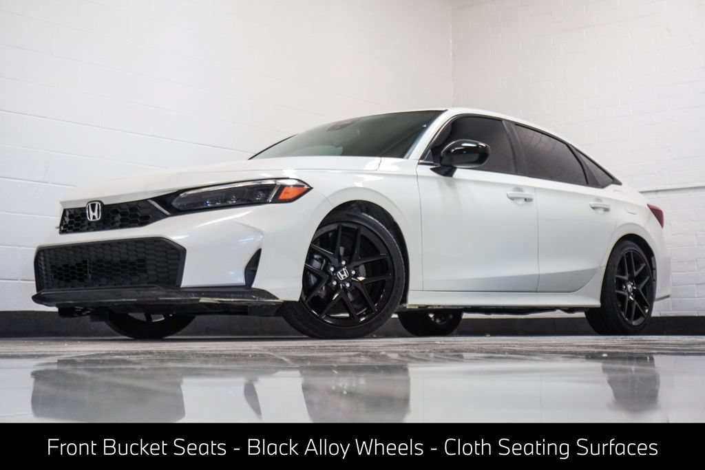 Used 2025 Honda Civic Sport image 1