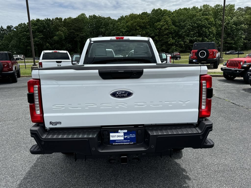 New 2025 Ford F250 XL w/ 360-Degree Camera Package RWD image 7
