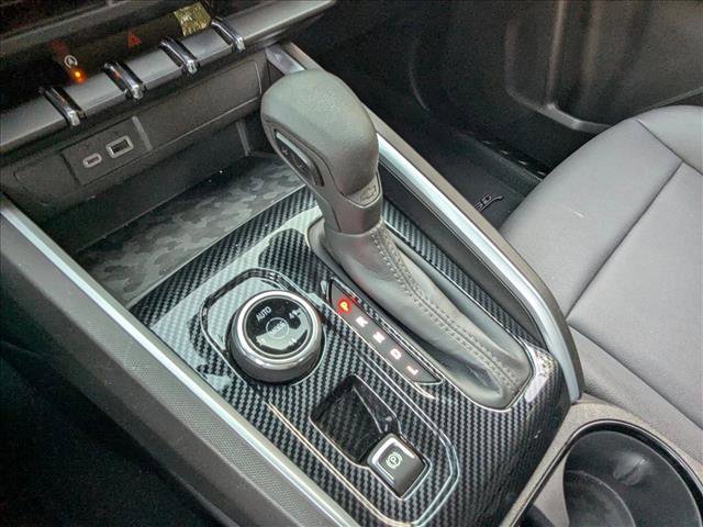 Used 2024 Chevrolet Colorado Trail Boss w/ Advanced Trailering Package image 9