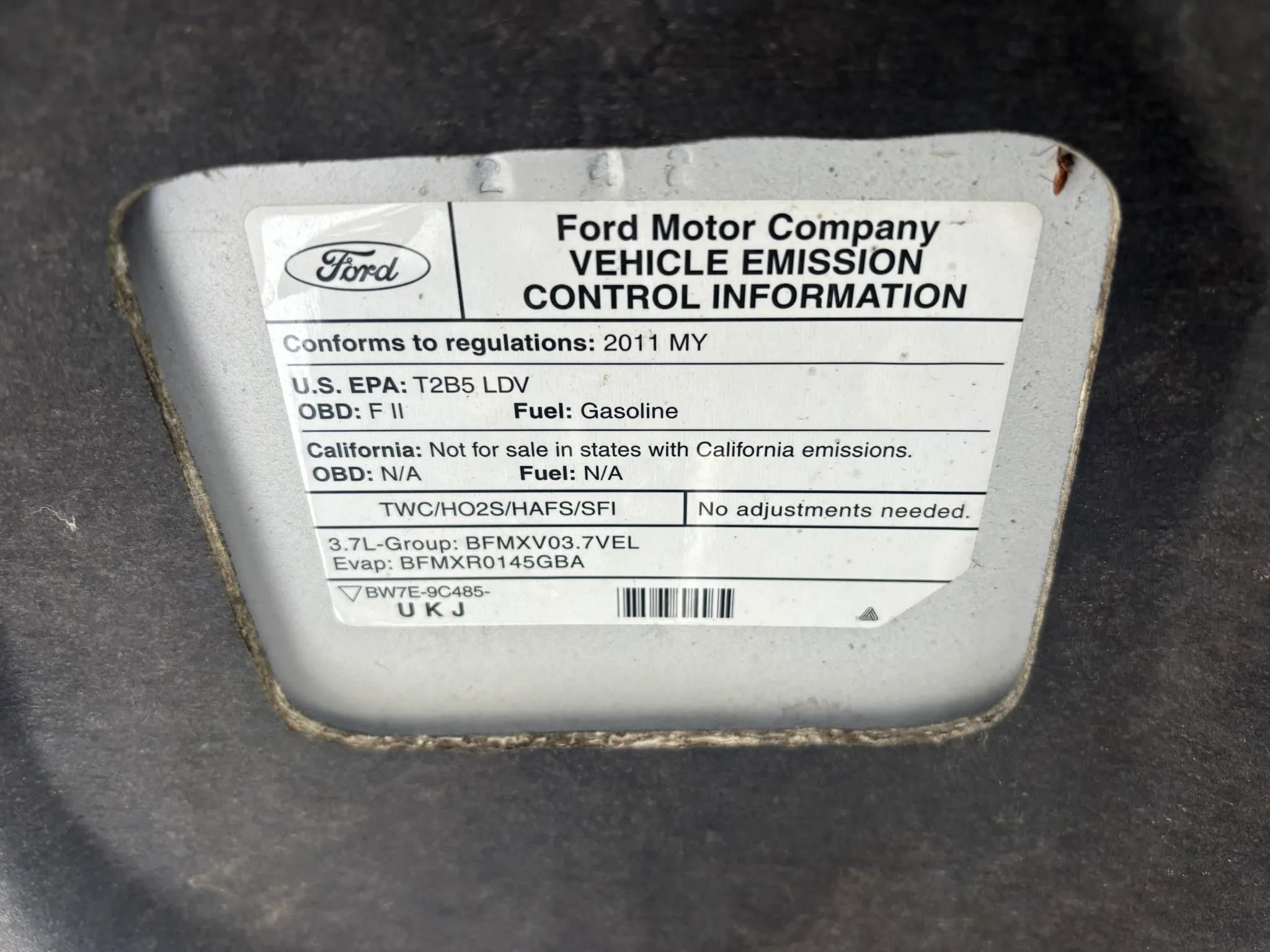 Used 2011 Lincoln MKS FWD image 70
