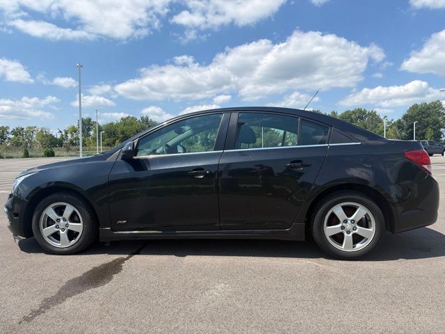 Used 2016 Chevrolet Cruze LT w/ RS Package FWD image 13