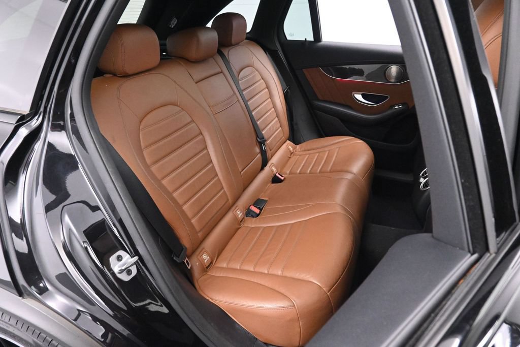 Used 2021 Mercedes-Benz GLC 43 AMG 4MATIC image 18