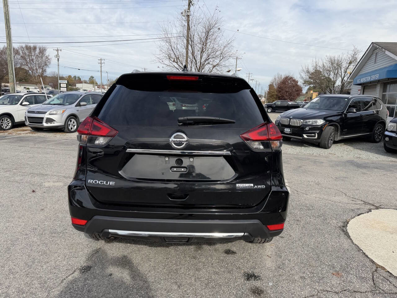 Used 2019 Nissan Rogue S w/ Special Edition Package image 5