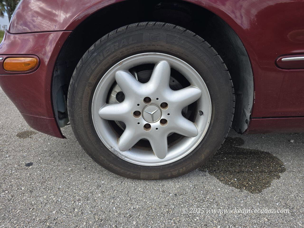 Used 2003 Mercedes-Benz C 320 4MATIC Sedan image 10