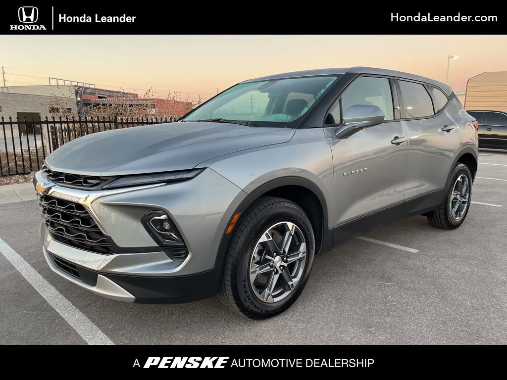 Used 2025 Chevrolet Blazer LT