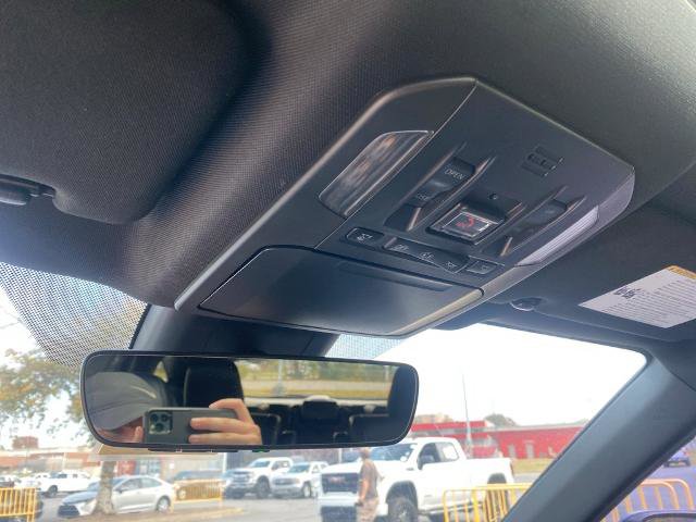 Used 2021 Toyota Highlander XSE image 24