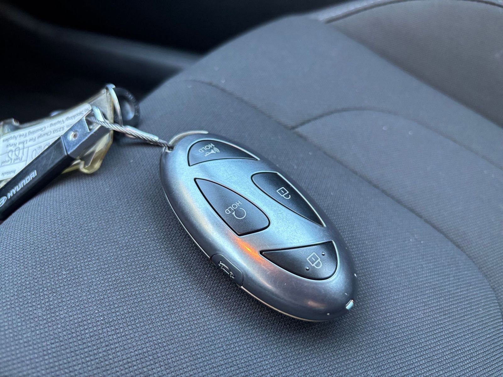 Used 2025 Hyundai Elantra SEL image 18