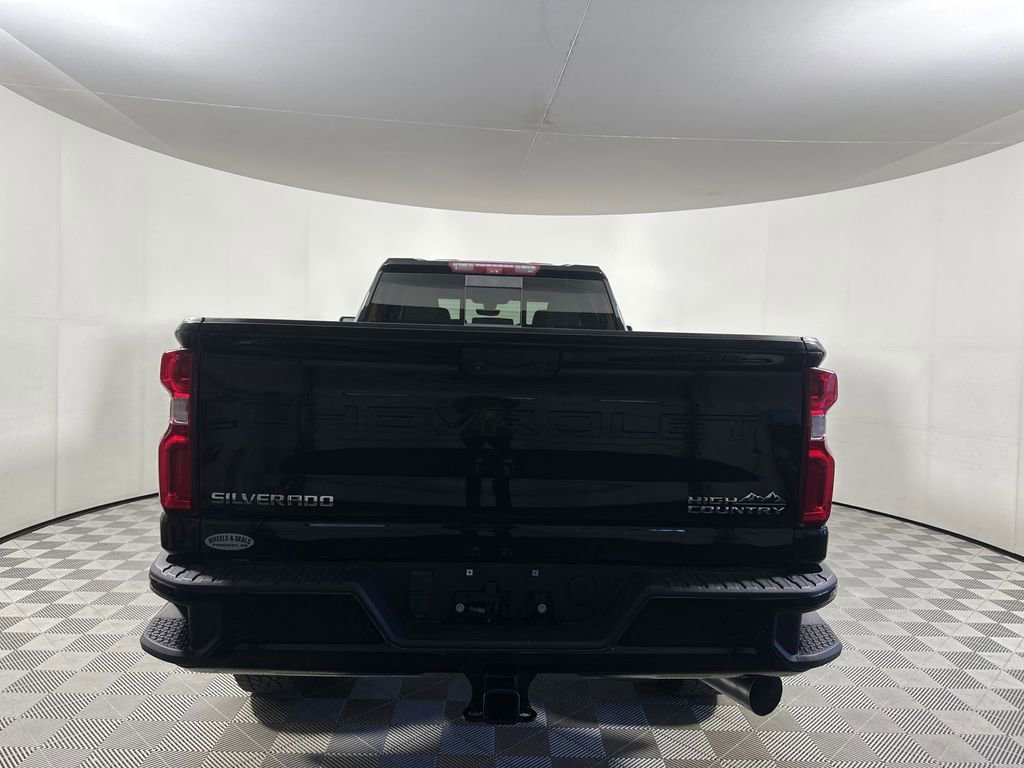 Used 2022 Chevrolet Silverado 3500 High Country w/ Z71 Off-Road Package image 5