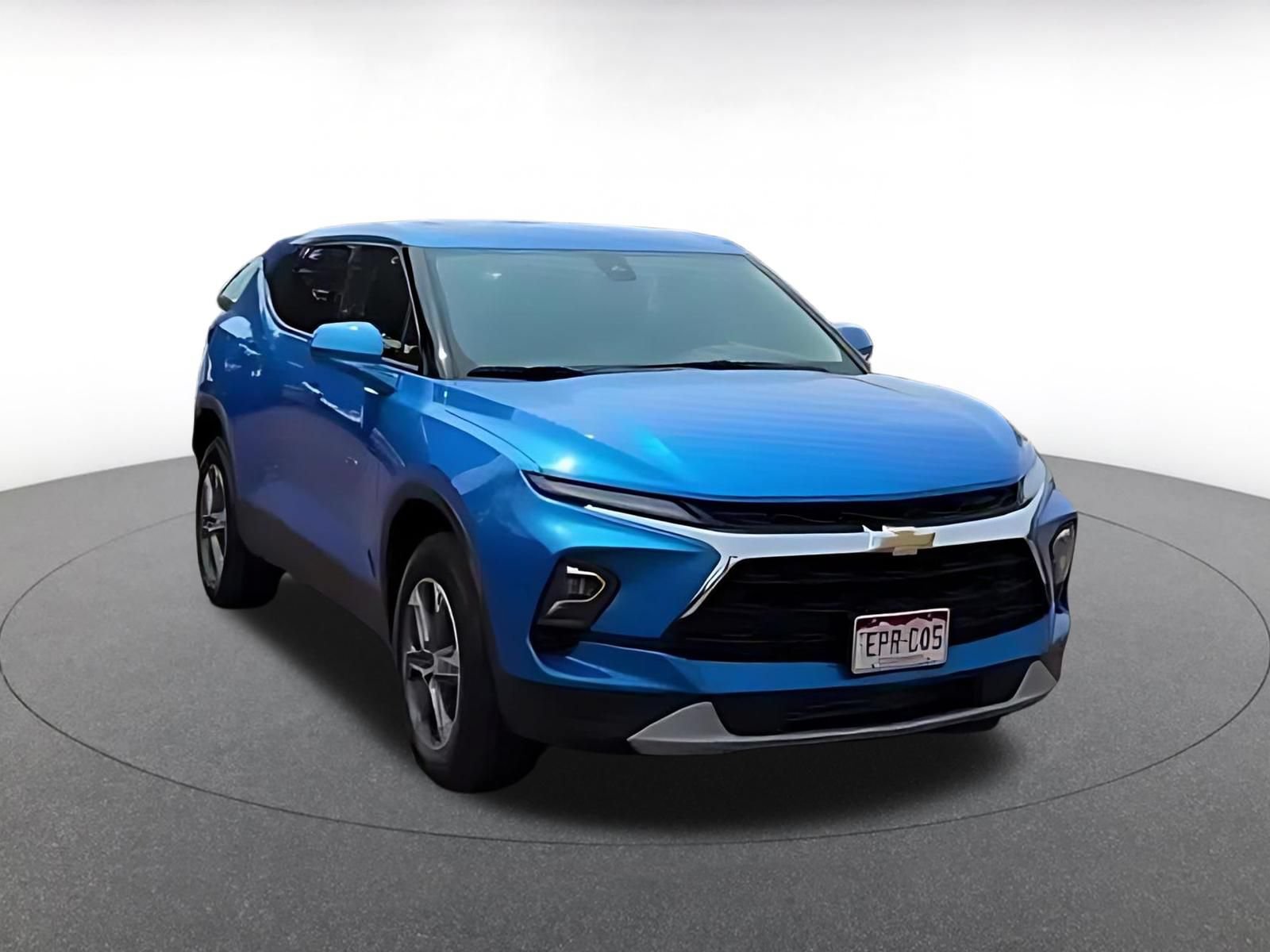 Used 2026 Chevrolet Blazer LT AWD/4WD image 3