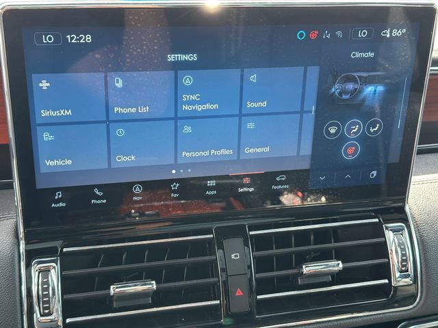 Used 2022 Lincoln Navigator Reserve image 28