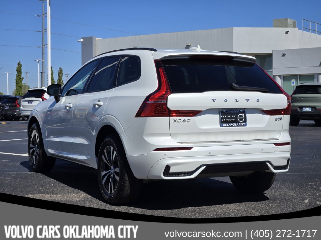 Certified 2025 Volvo XC60 B5 Core w/ Protection Package Premier AWD/4WD image 5