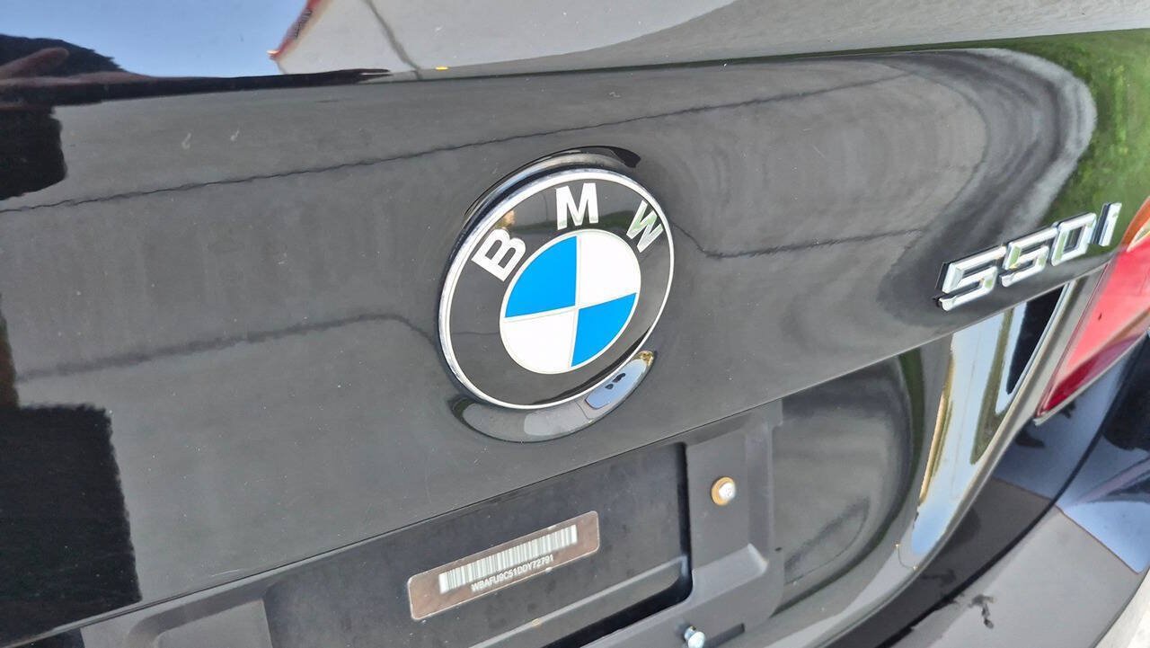 Used 2013 BMW 550i xDrive Sedan AWD/4WD image 24