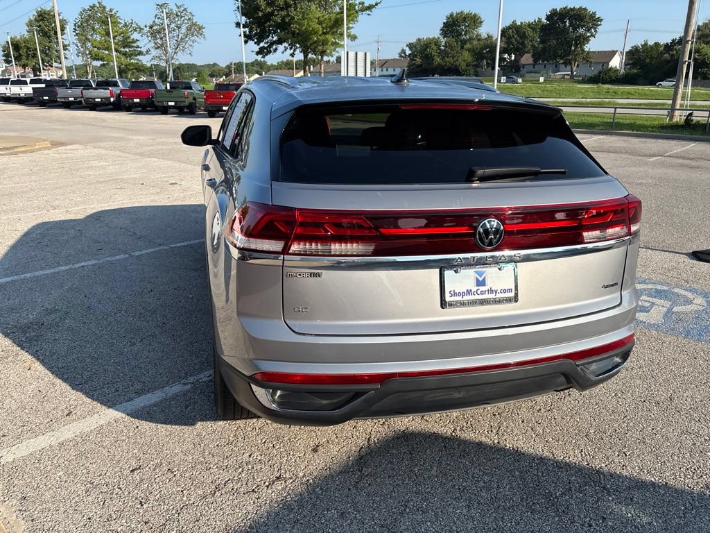 Used 2026 Volkswagen Atlas Cross Sport SE AWD/4WD image 24
