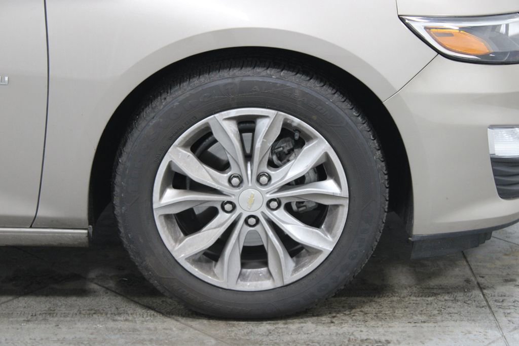 Used 2023 Chevrolet Malibu LT image 12