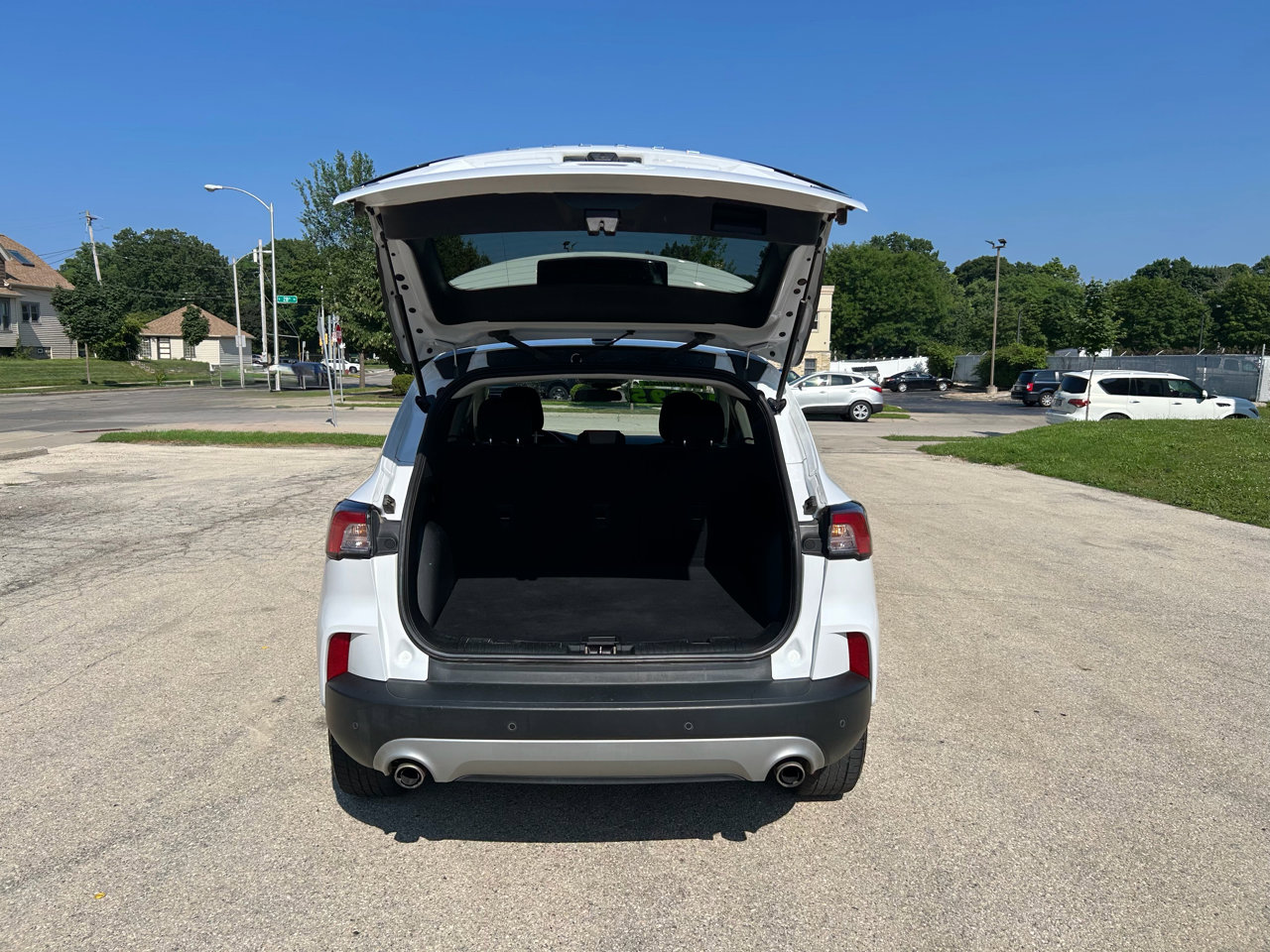 Used 2021 Ford Escape SE w/ Cold Weather Package image 7