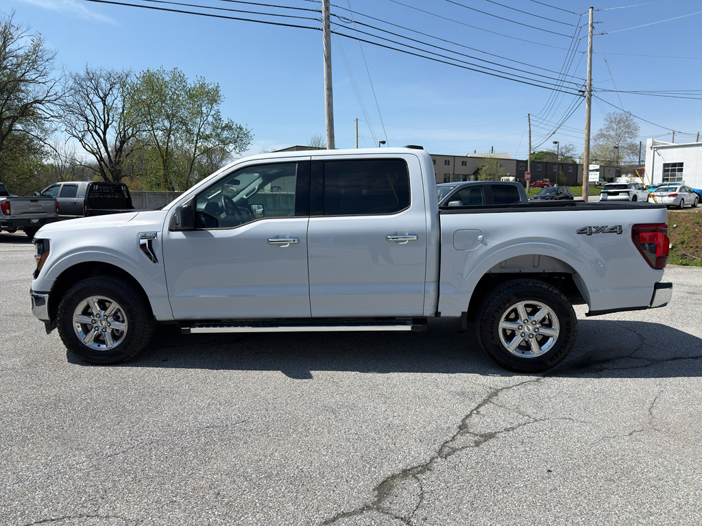 Used 2025 Ford F150 XLT w/ Equipment Group 301A Standard AWD/4WD image 8