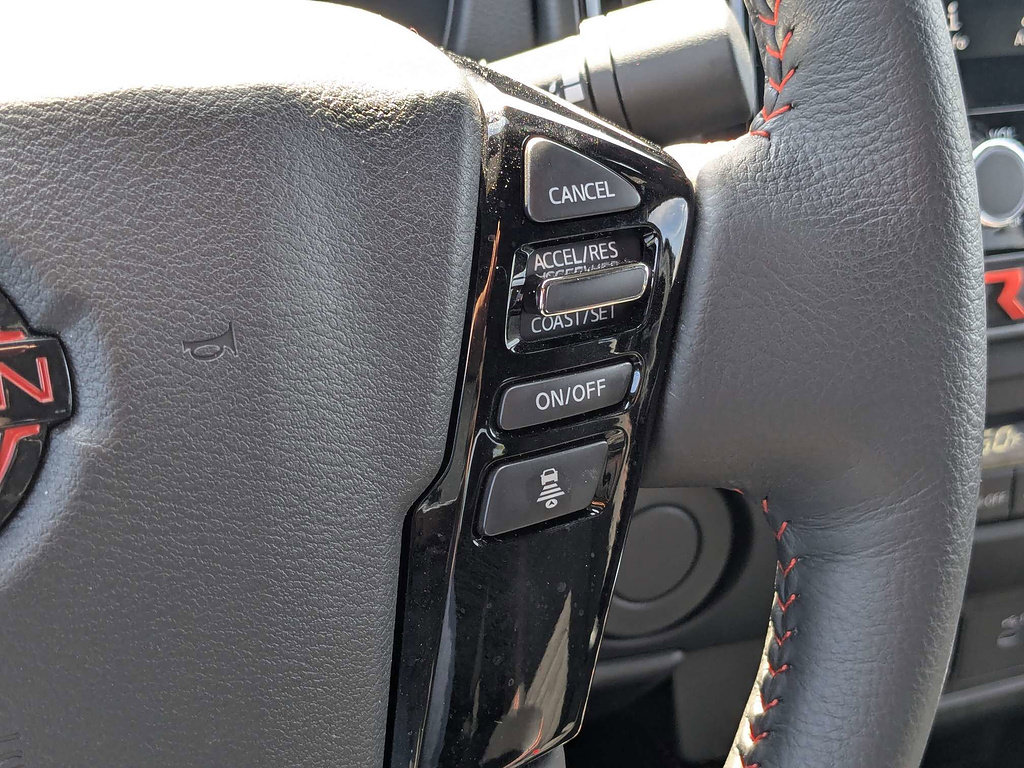 Used 2025 Nissan Frontier Pro-X w/ Pro Convenience Package RWD image 25