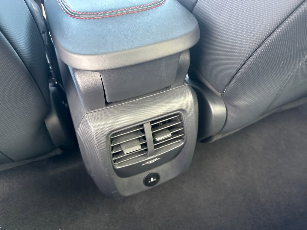 Used 2025 Ford Mustang Mach-E Premium w/ Sport Appearance Package image 17