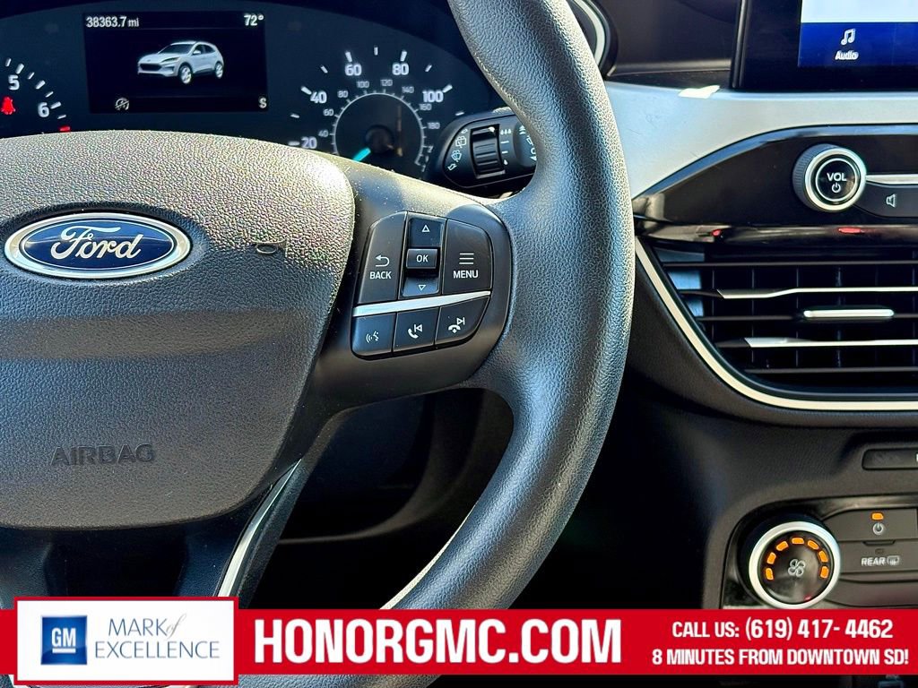 Used 2022 Ford Escape SE image 25