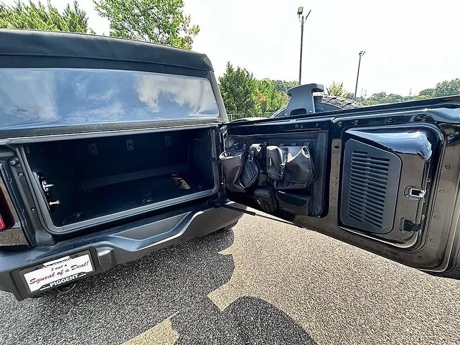 Used 2024 Ford Bronco Big Bend AWD/4WD image 16
