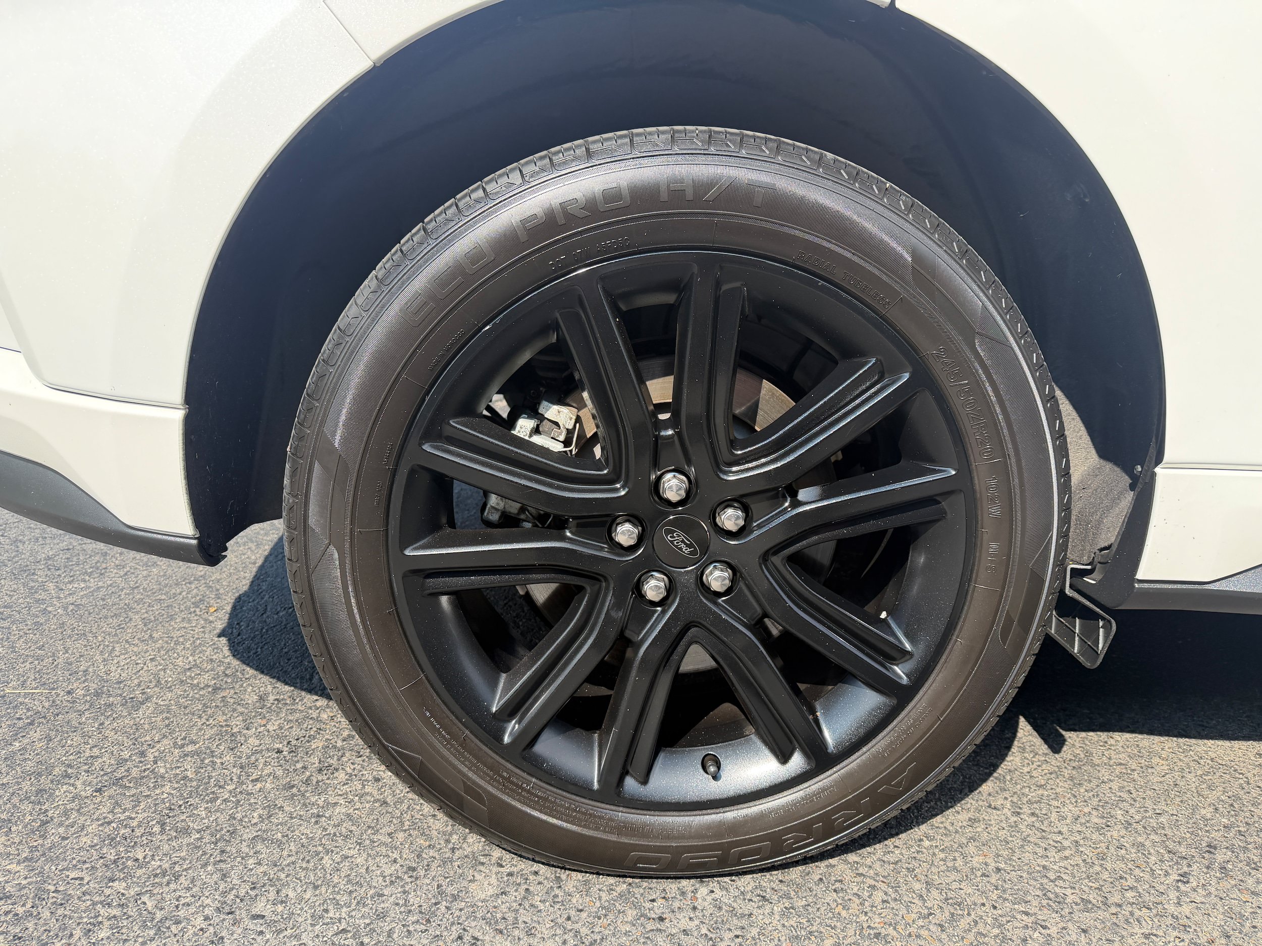 Certified 2021 Ford Edge ST-Line AWD/4WD image 12