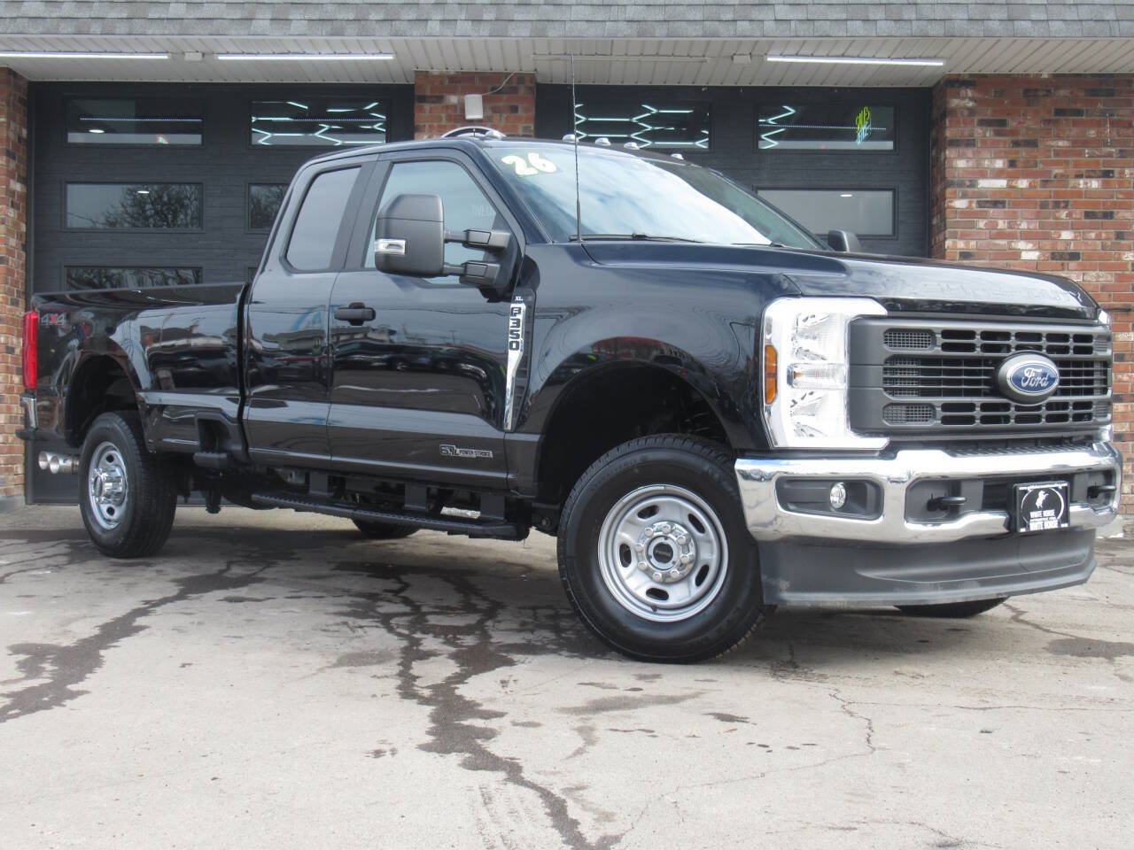 Used 2026 Ford F350 XL w/ XL Chrome Package AWD/4WD image 1