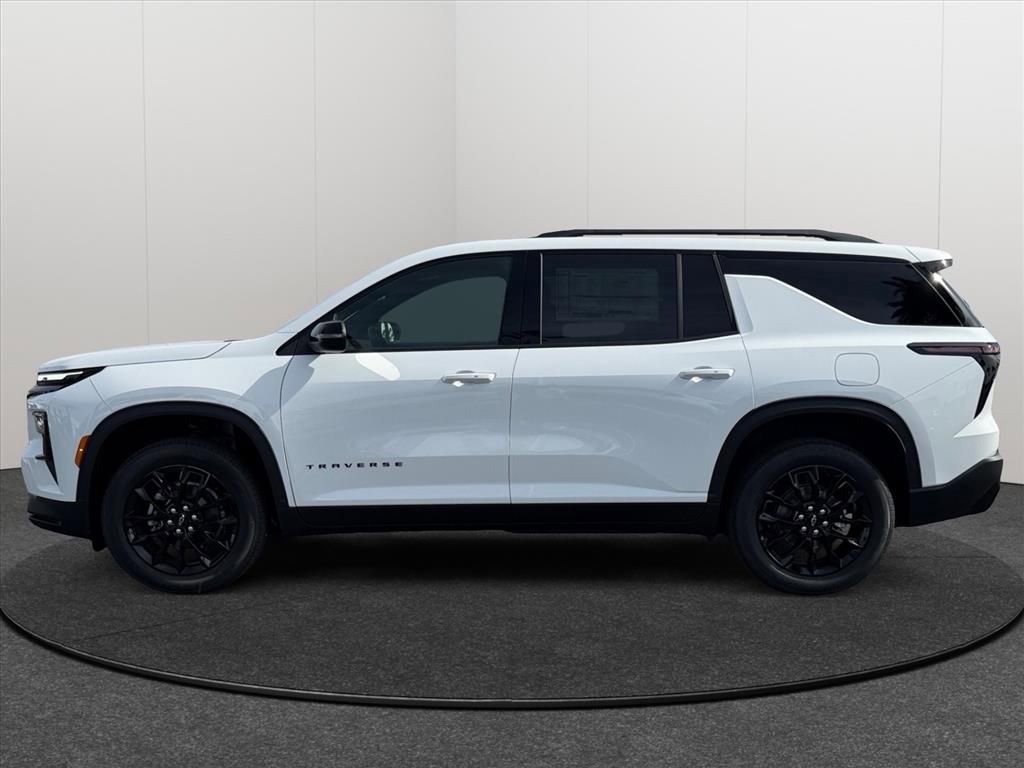 New 2026 Chevrolet Traverse LT w/ Midnight/Sport Edition image 2