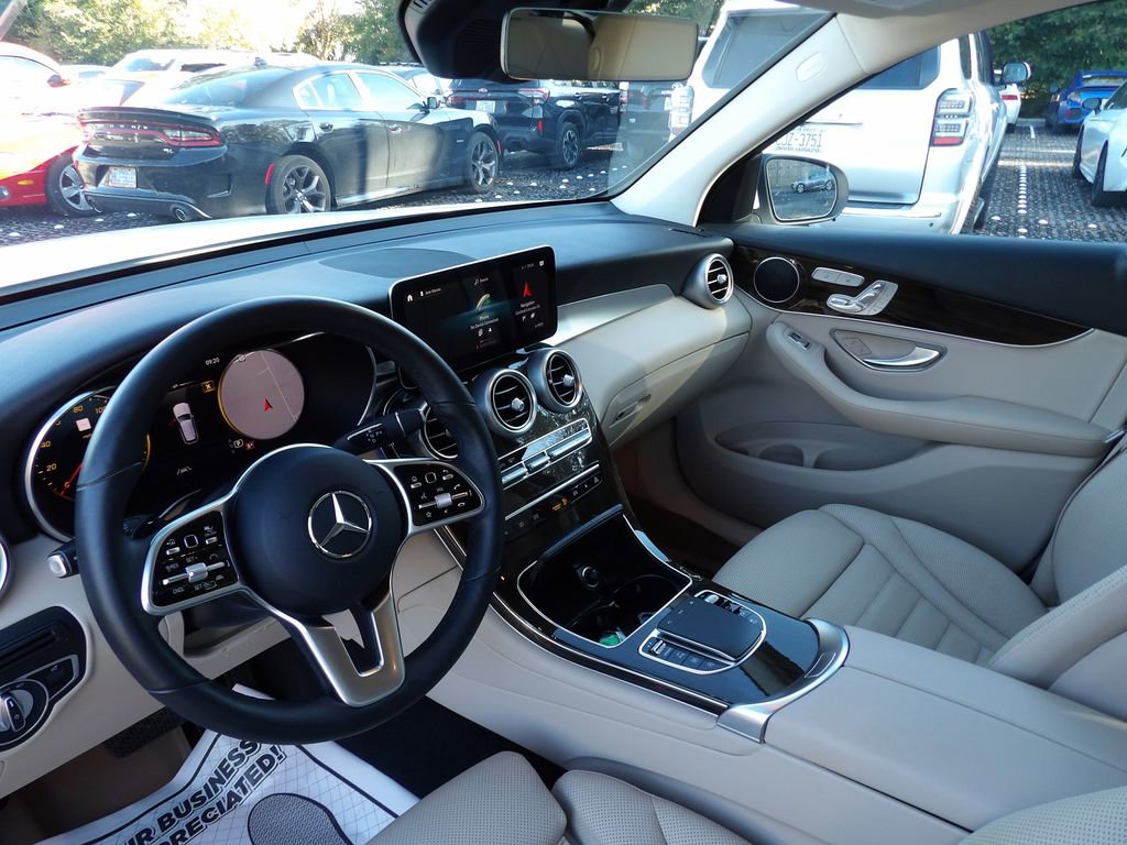 Used 2021 Mercedes-Benz GLC 300 4MATIC image 14