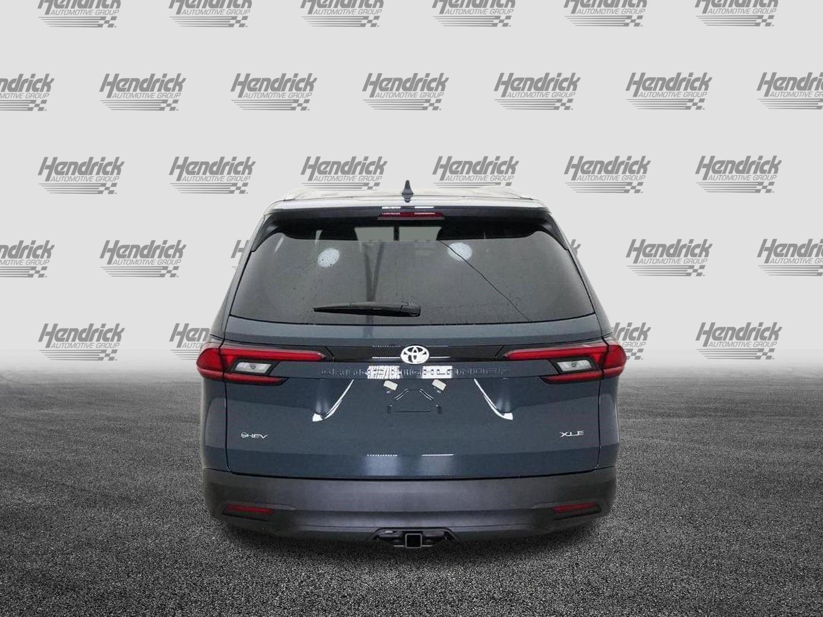 Used 2026 Toyota Grand Highlander XLE FWD image 8