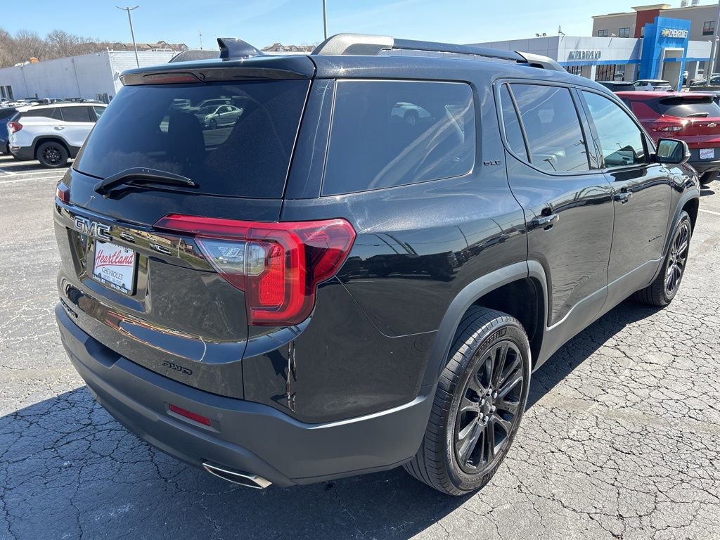 Used 2023 GMC Acadia SLE w/ Infotainment Package image 5