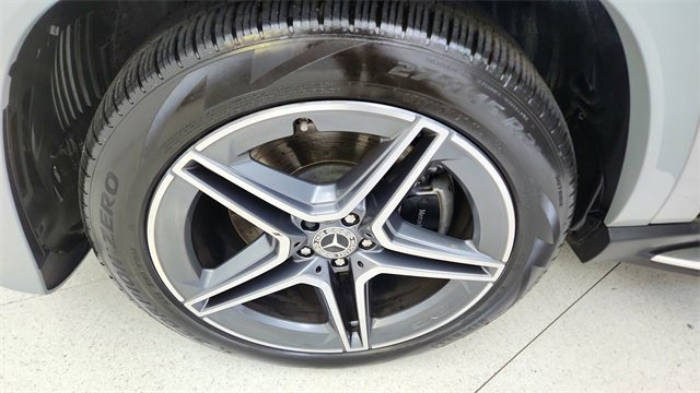 Used 2024 Mercedes-Benz GLS 450 4MATIC image 65