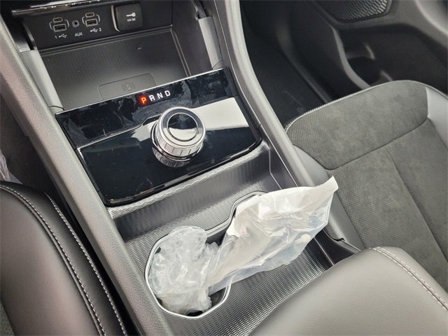 New 2025 Jeep Grand Cherokee Altitude image 26