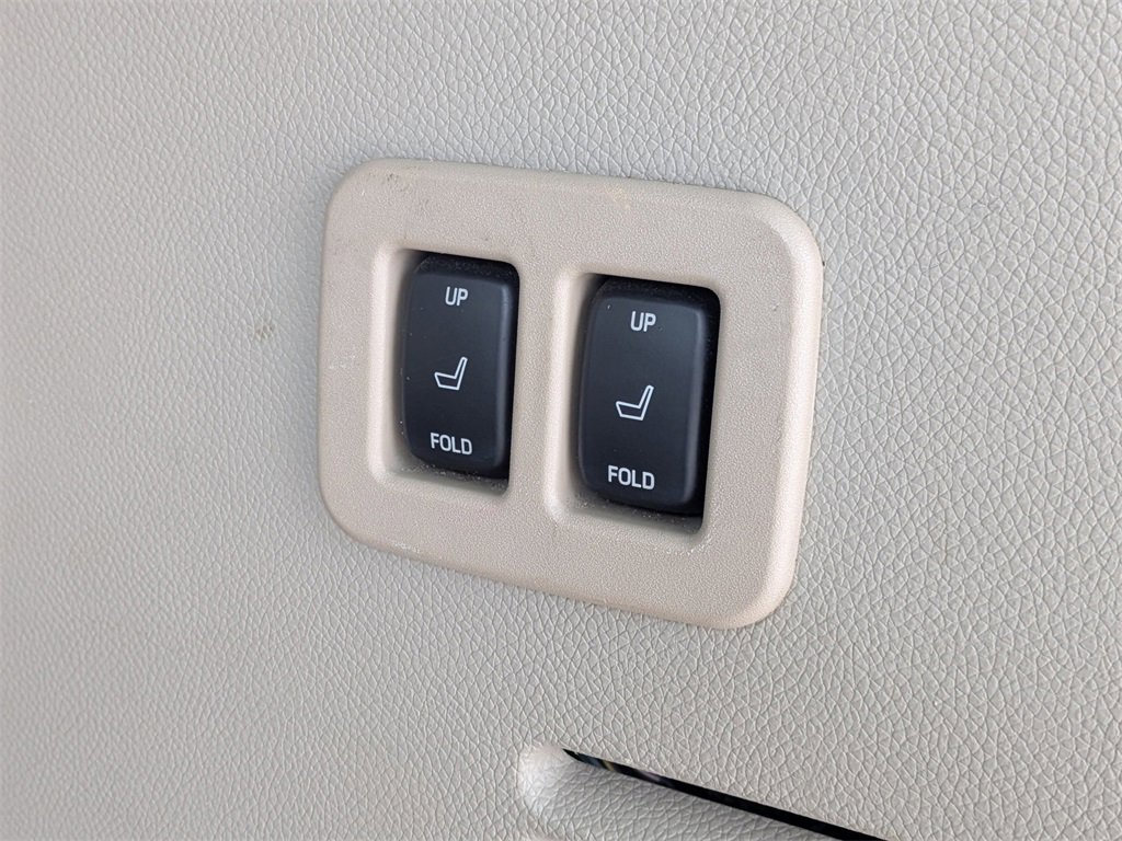 Used 2015 Lincoln Navigator L 4WD image 13