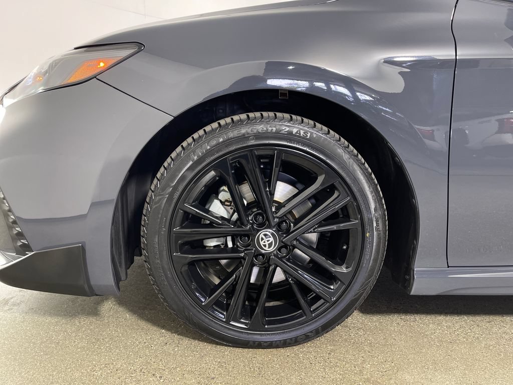 Certified 2025 Toyota Camry SE FWD image 11