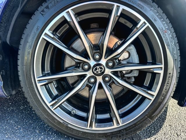Used 2019 Toyota 86 RWD image 11