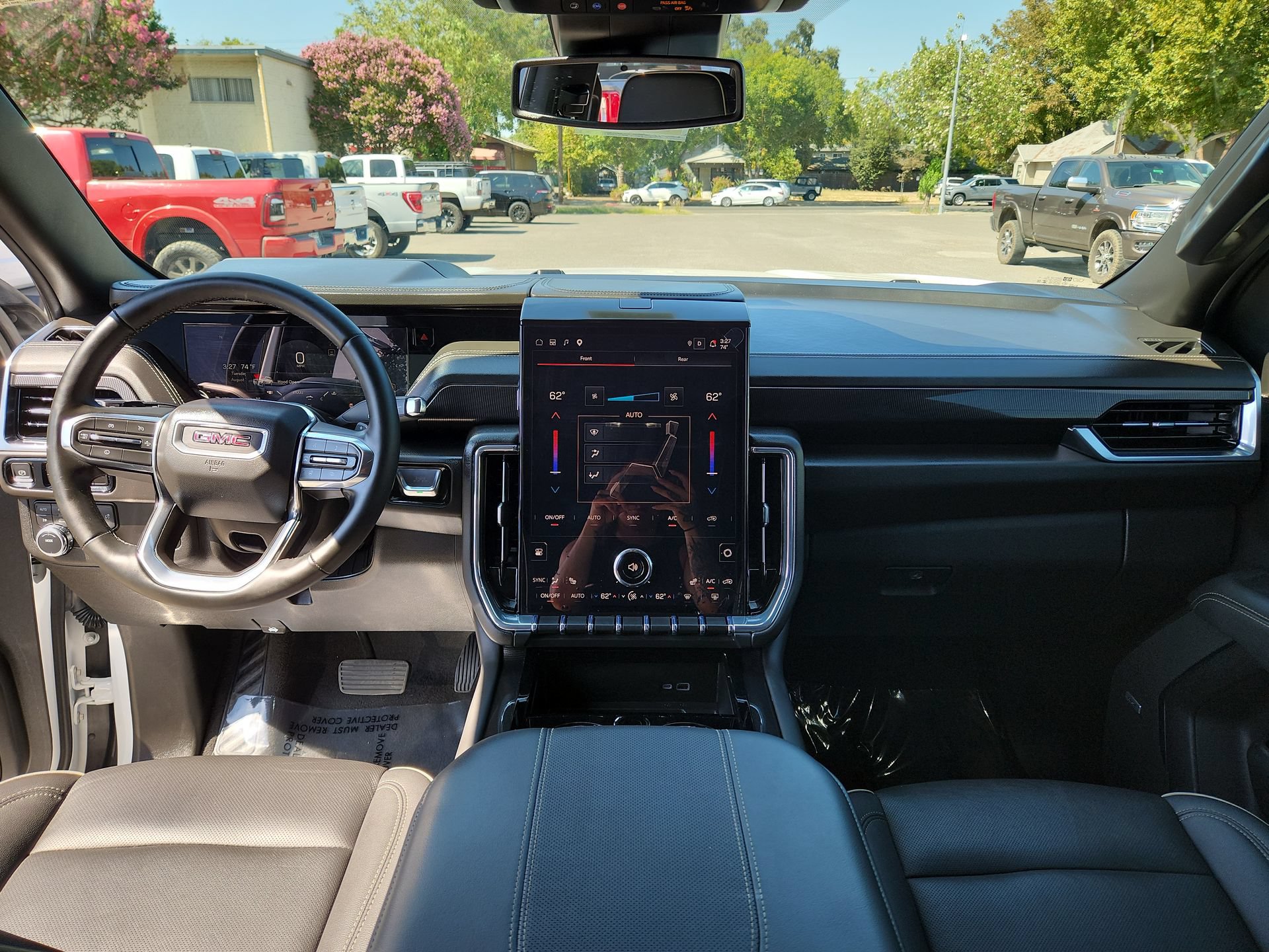 Used 2025 GMC Yukon Elevation AWD/4WD image 27