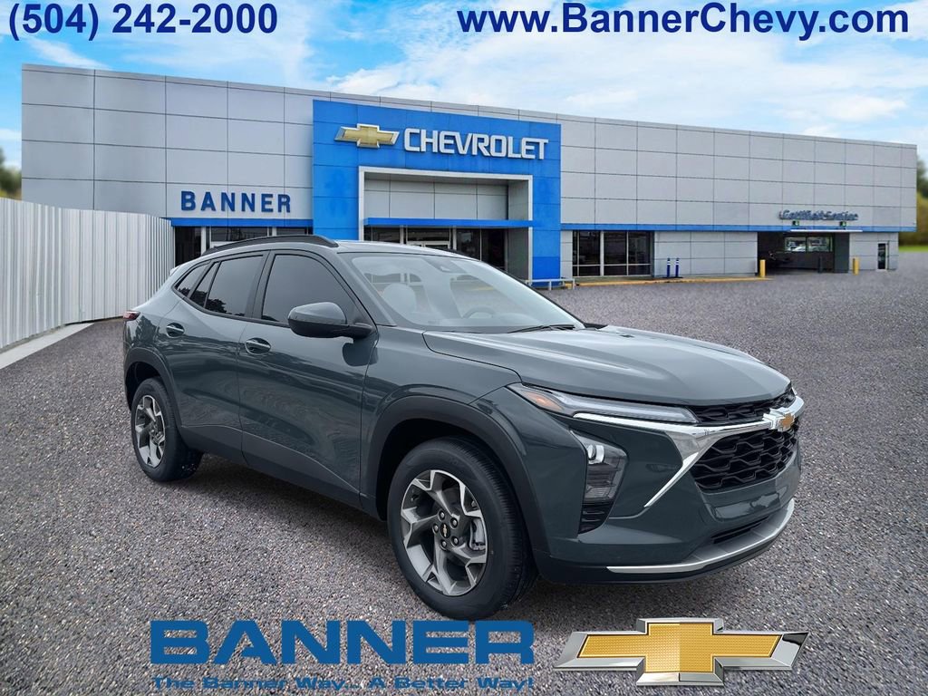 New 2026 Chevrolet Trax LT w/ Sunroof Package image 1