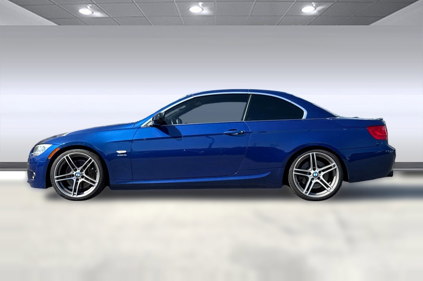 Used 2011 BMW 335is Convertible image 2