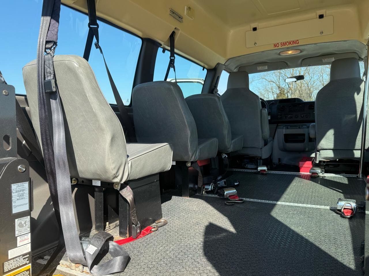 Used 2012 Ford E-250 and Econoline 250 w/ PWR Group image 7