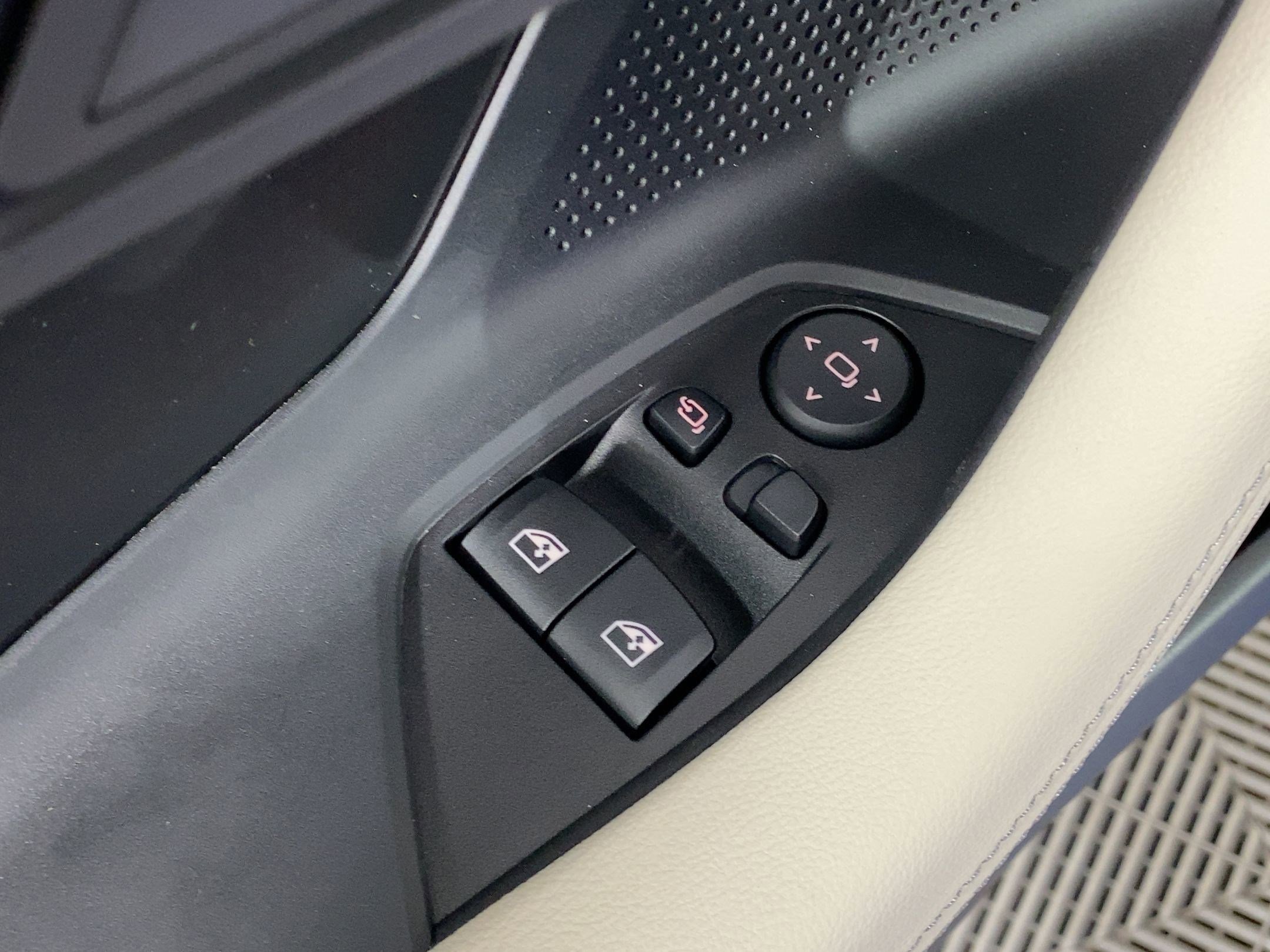 Used 2026 BMW 230i 230i (230i Coupe) w/ Premium Package image 10