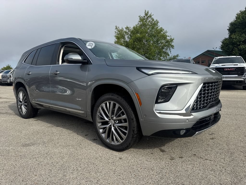 New 2026 Buick Enclave Avenir w/ Super Cruise Package FWD image 8