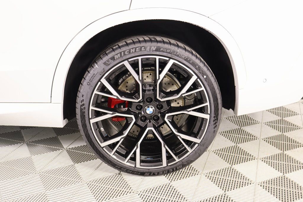 New 2026 BMW X5 M Competition w/ Executive Package AWD/4WD image 19