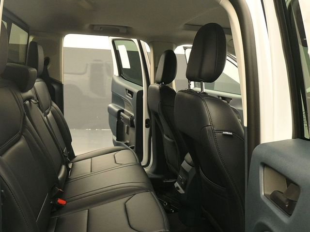 New 2026 Ford Maverick Lariat w/ Black Appearance Package image 18